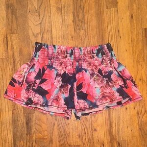 Lululemon Hot Hitter Skort Secret Garden Hot Pink Roses Blue